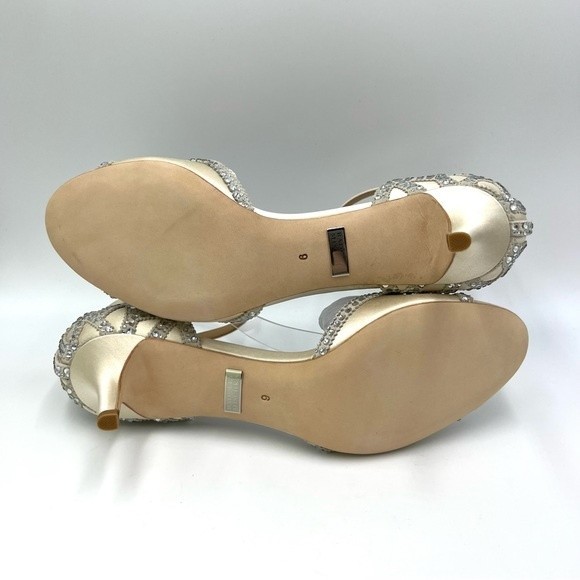 Badgley Mischka Size 9 Gillian Jeweled Ivory Satin Dress Sandal Heels Pumps - Picture 10 of 15